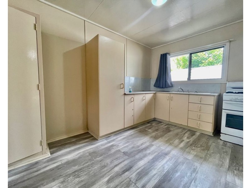 7 Jardine St, Leichhardt QLD 4305