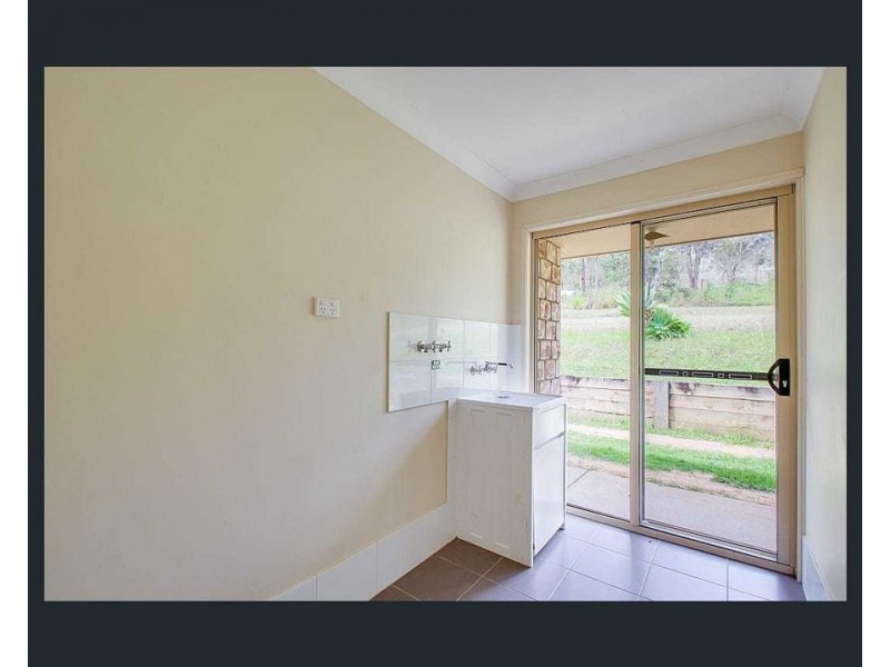 99 Beeston Rd, Fernvale QLD 4306