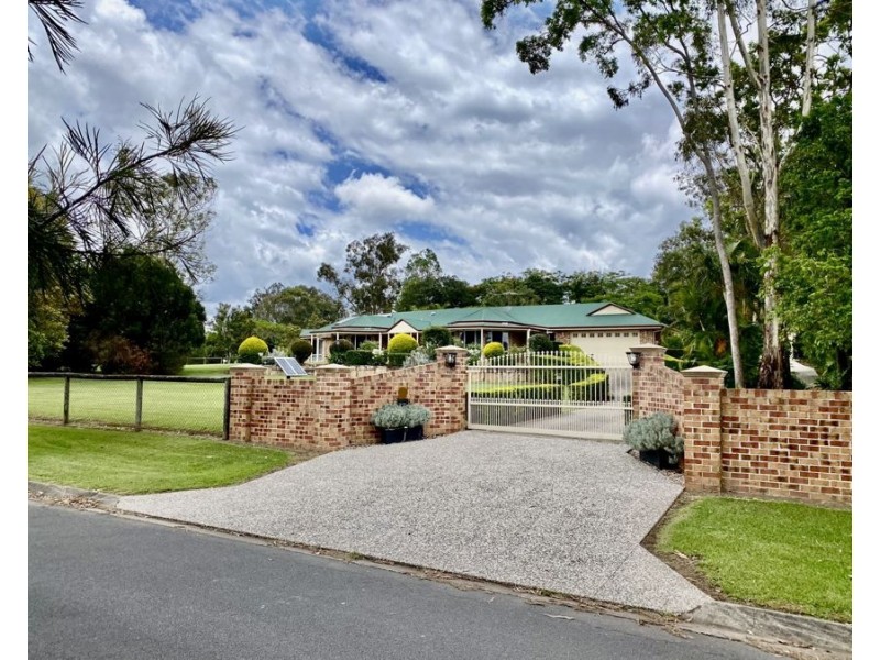 9 Doomba Place, Karalee QLD 4306