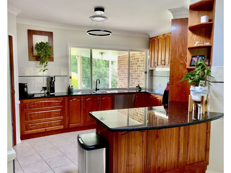 9 Doomba Place, Karalee QLD 4306