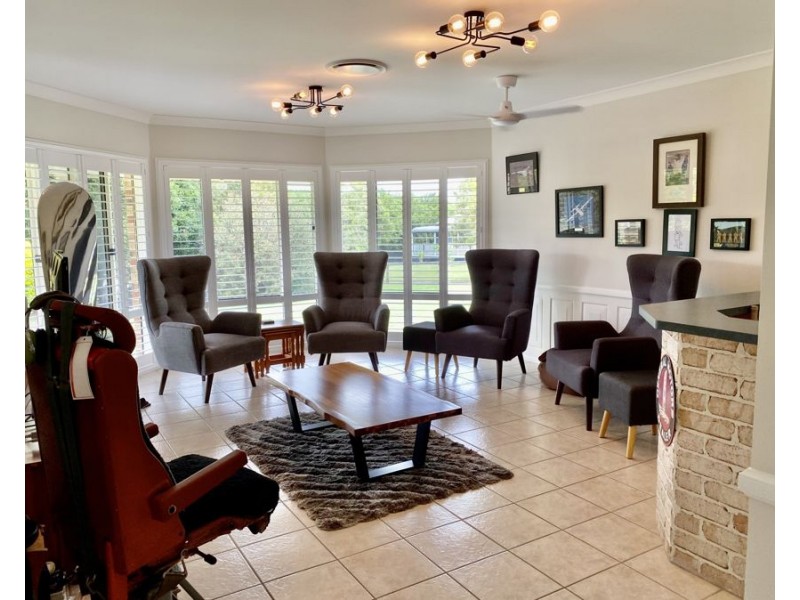 9 Doomba Place, Karalee QLD 4306