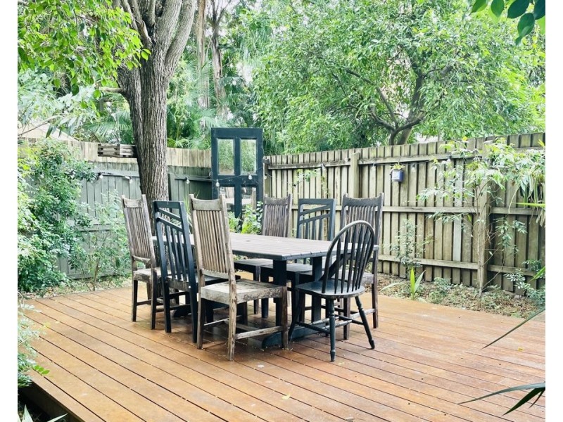 6 Herbert St, Sadliers Crossing QLD 4305