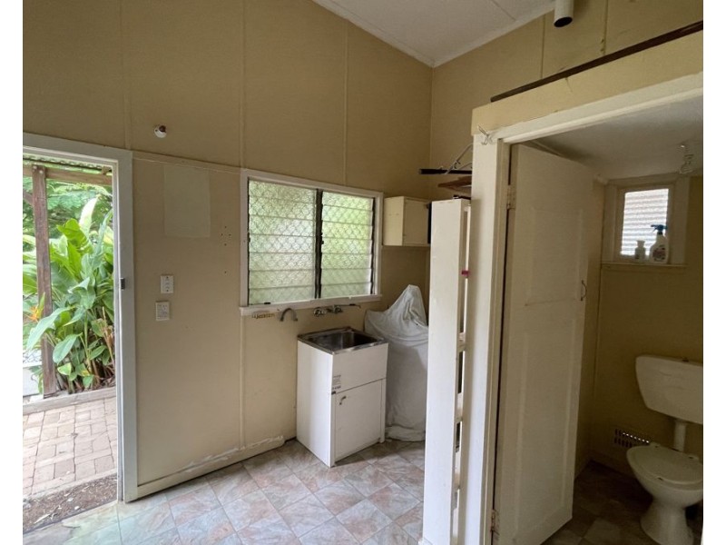 3 McLean St, North Ipswich QLD 4305