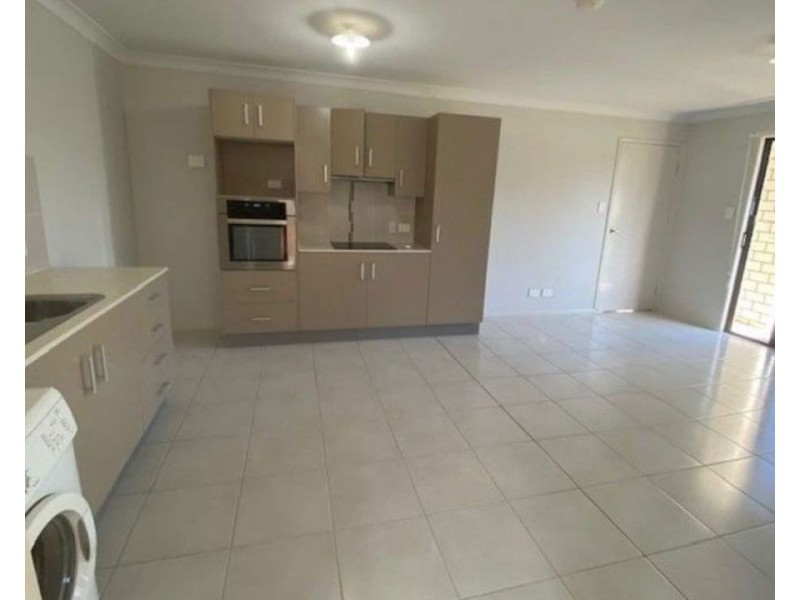 5 Gardner Place, Silkstone QLD 4304