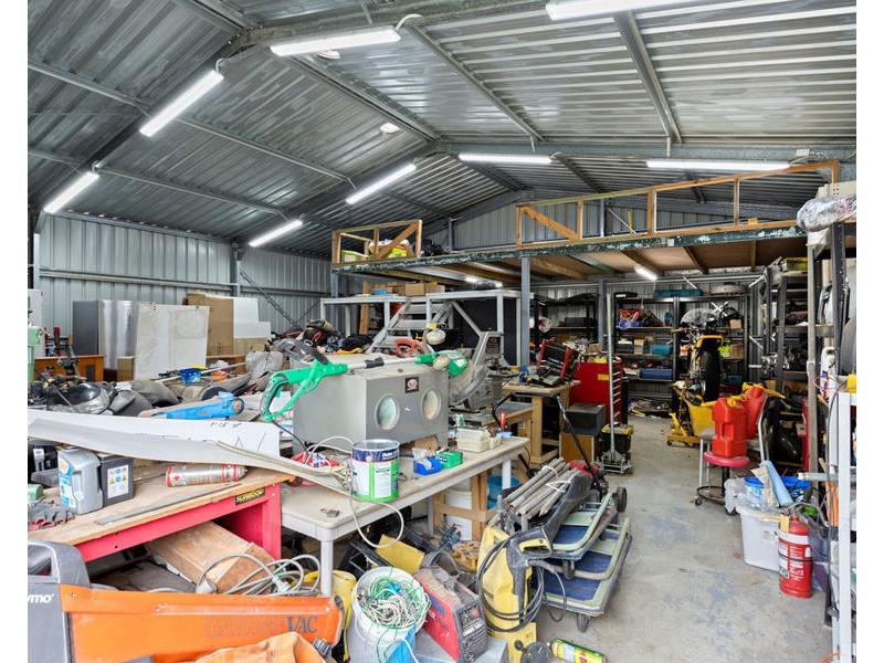 44 Clifton Street, Booval QLD 4304