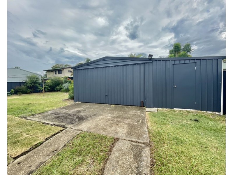 32 Trevor St, Beachmere QLD 4510