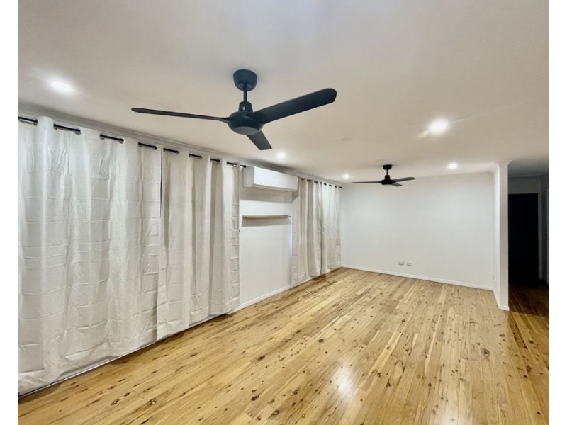 32 Trevor St, Beachmere QLD 4510