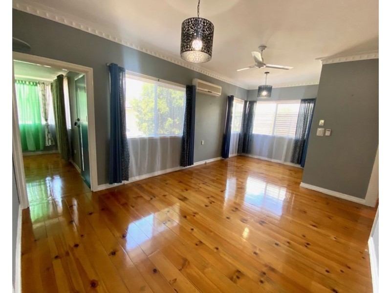 28 Albert Street, North Ipswich QLD 4305