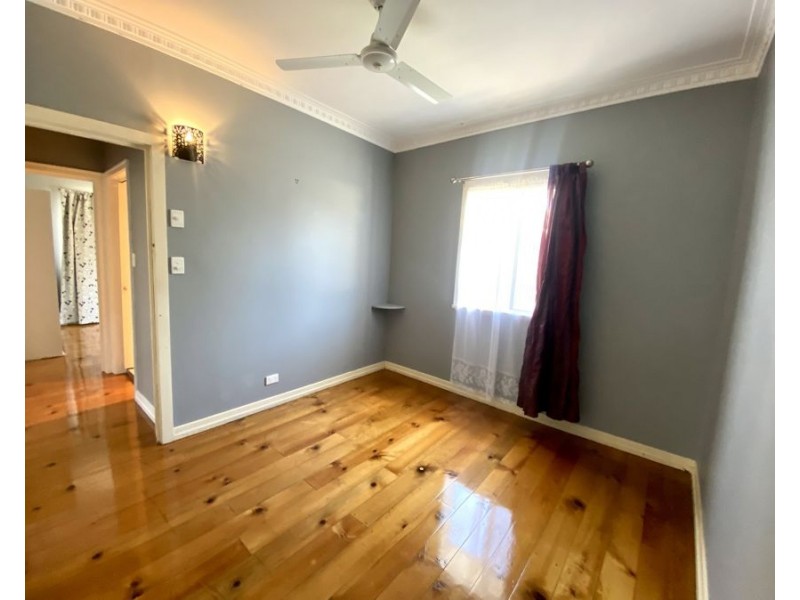 28 Albert Street, North Ipswich QLD 4305