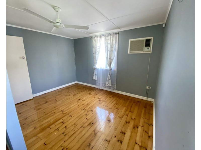28 Albert Street, North Ipswich QLD 4305