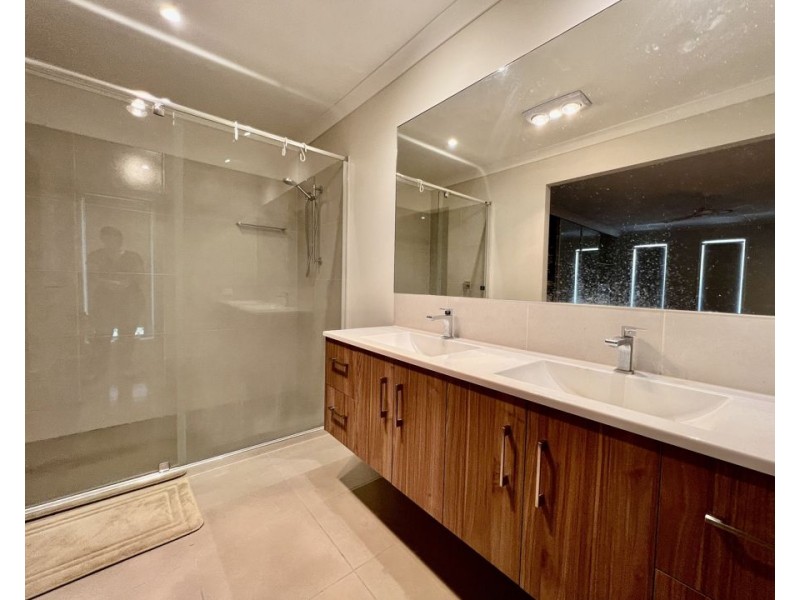 14 Wyman Street, Brassall QLD 4305