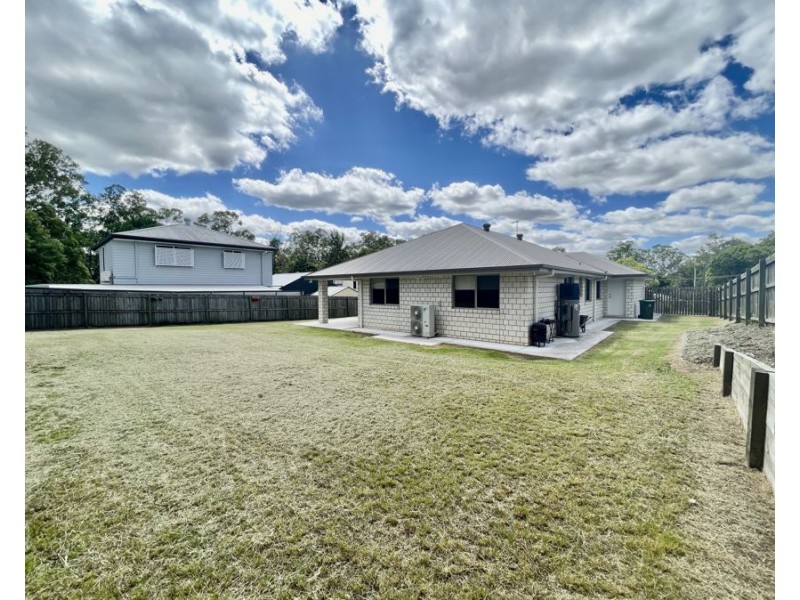 14 Wyman Street, Brassall QLD 4305