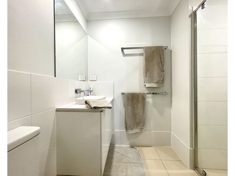 6 McLean Street, Ripley QLD 4306