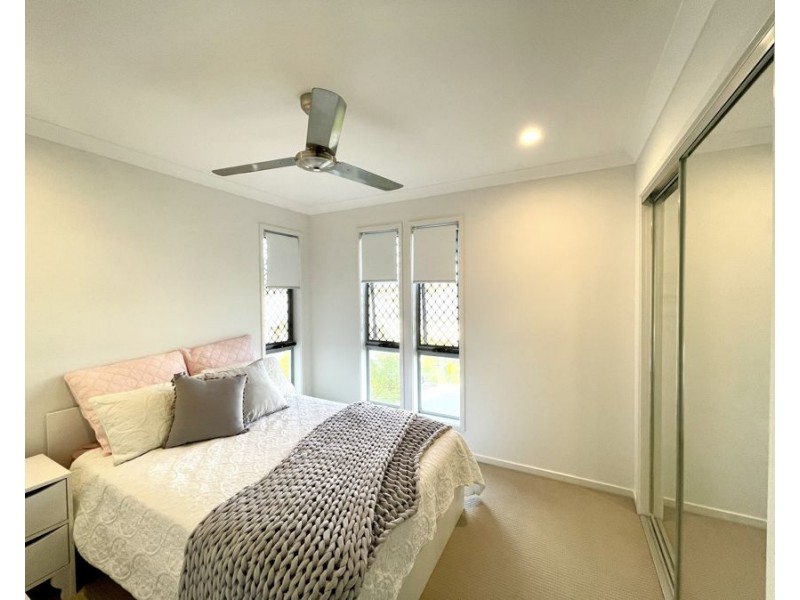 6 McLean Street, Ripley QLD 4306