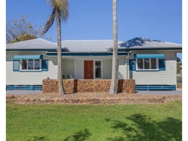 19 Jacaranda Street, East Ipswich QLD 4305