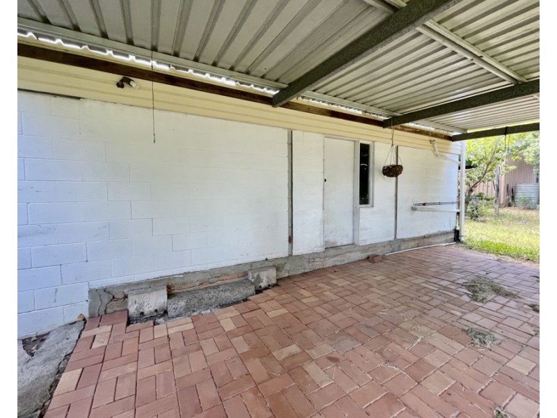 17 Pine Mountain Rd, North Ipswich QLD 4305