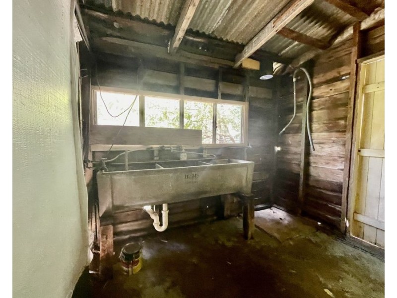 17 Pine Mountain Rd, North Ipswich QLD 4305