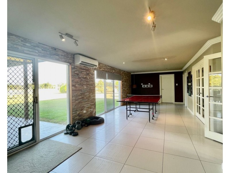 1/157 Wivenhoe Pocket Rd, Wivenhoe Pocket QLD 4306