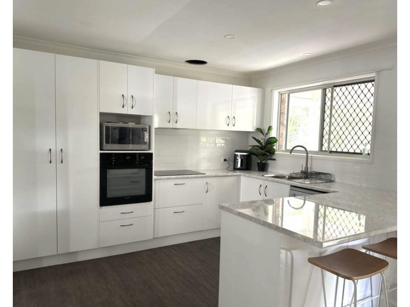 22A Charlotte St, Blackstone QLD 4304