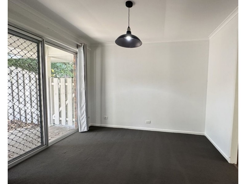 22A Charlotte St, Blackstone QLD 4304