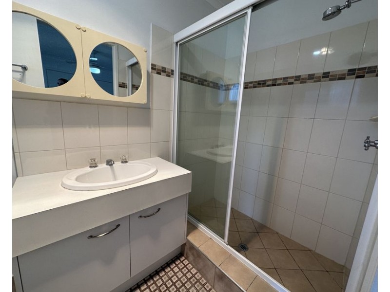 22A Charlotte St, Blackstone QLD 4304