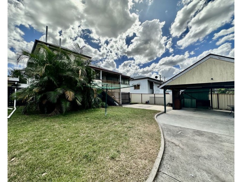 21 Pine St, North Ipswich QLD 4305
