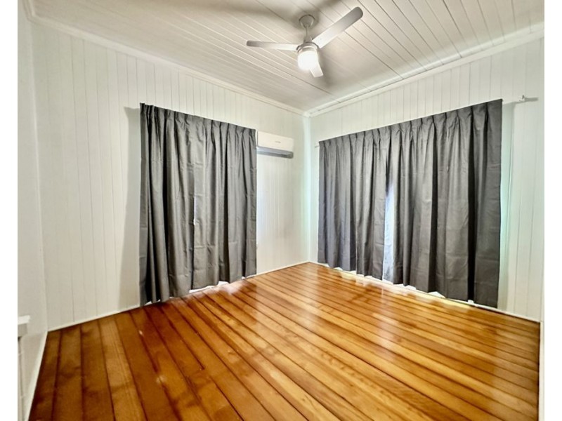 21 Pine St, North Ipswich QLD 4305
