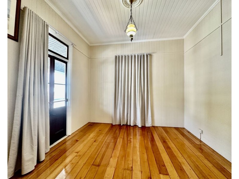 37 Harlin Rd, Coalfalls QLD 4305