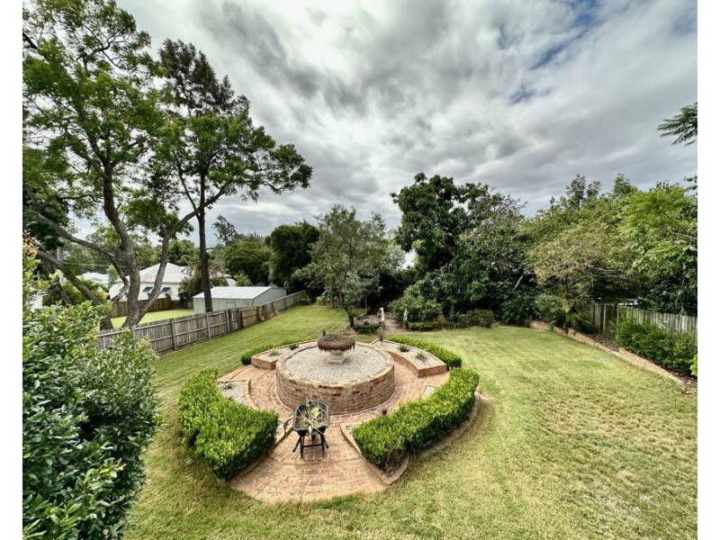 37 Harlin Rd, Coalfalls QLD 4305