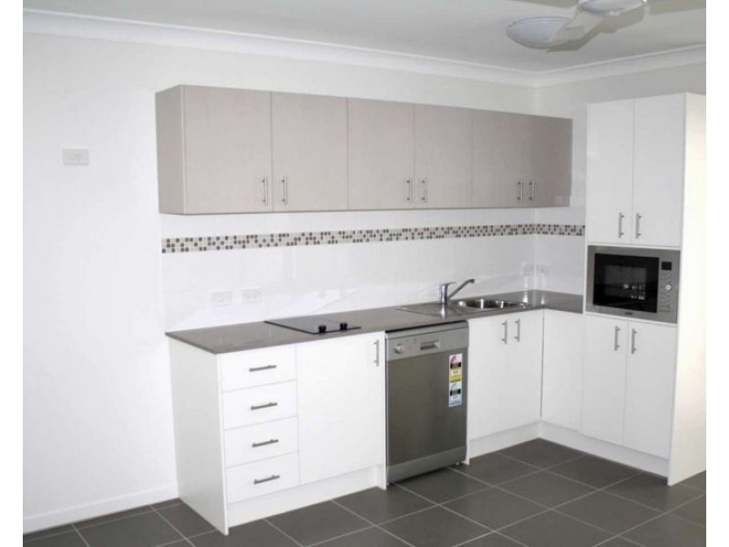 2/25 Juxgold Avenue, Collingwood Park QLD 4301