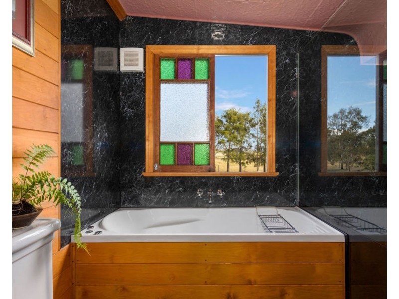 1465 Rosewood Warrill View Road, Mount Walker QLD 4340