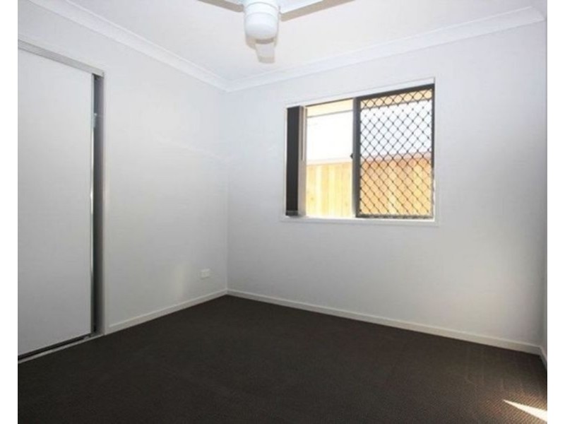 13 Lark Place, Redbank Plains QLD 4301