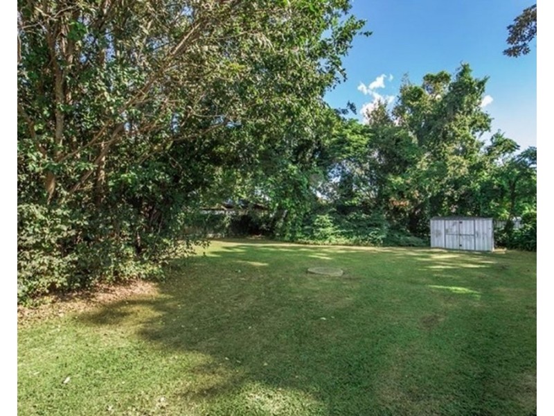 7 Queen Street, Newtown QLD 4305