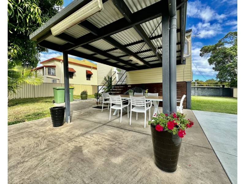 4 Feeney Lane, East Ipswich QLD 4305