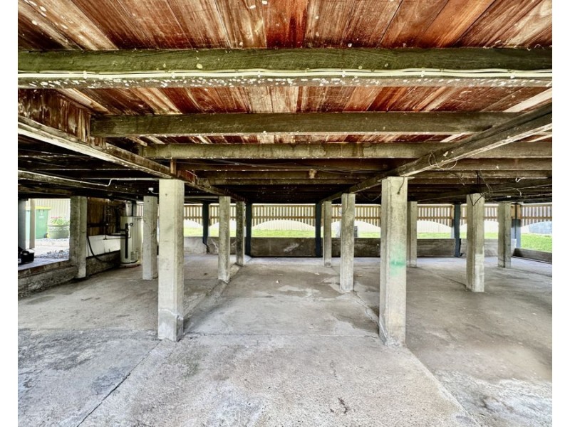 4 Feeney Lane, East Ipswich QLD 4305