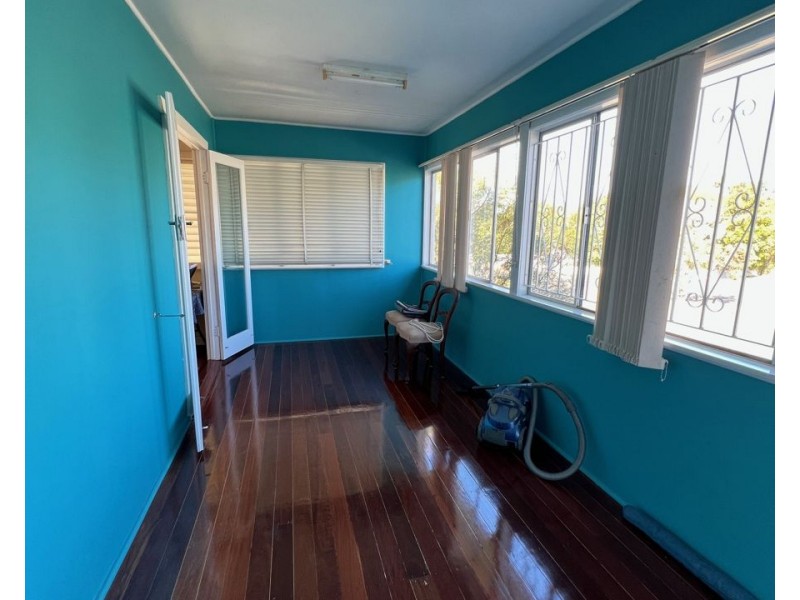 18 Wyndham Street, Tivoli QLD 4305