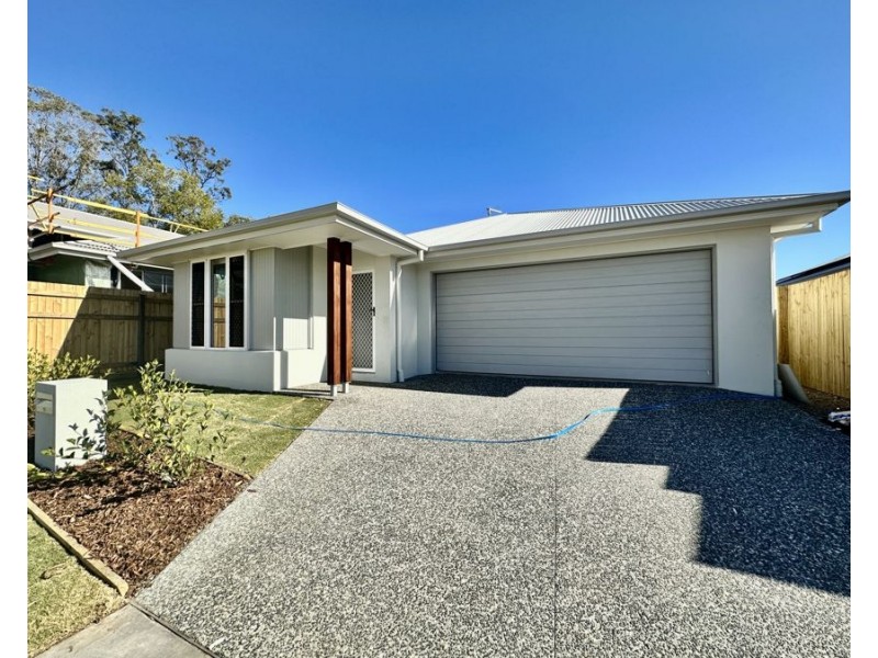19 Bloomfield St, Pallara QLD 4110