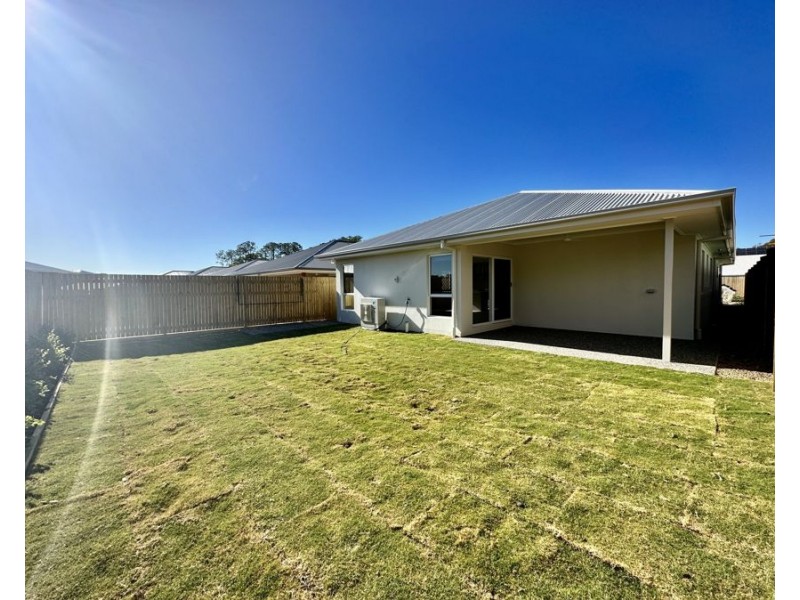 19 Bloomfield St, Pallara QLD 4110