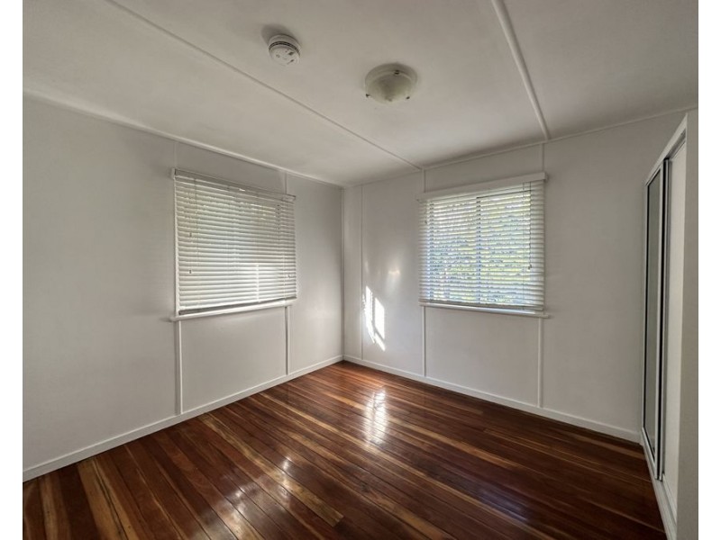 9 Trumper Street, East Ipswich QLD 4305