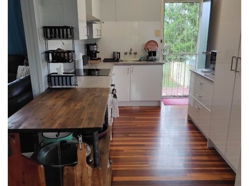 7 Irvine Street, East Ipswich QLD 4305