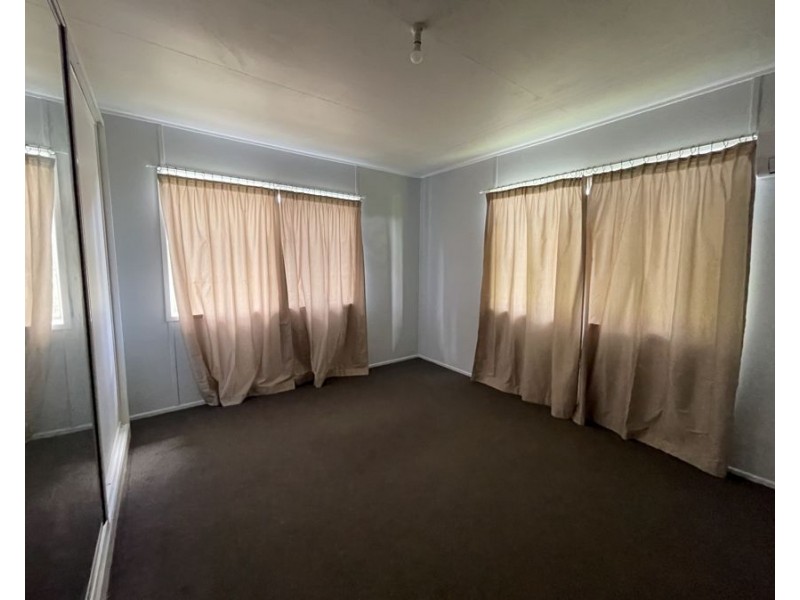 7 Irvine Street, East Ipswich QLD 4305