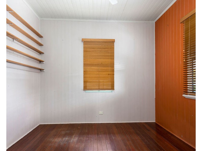 14a Green Street, Booval QLD 4304