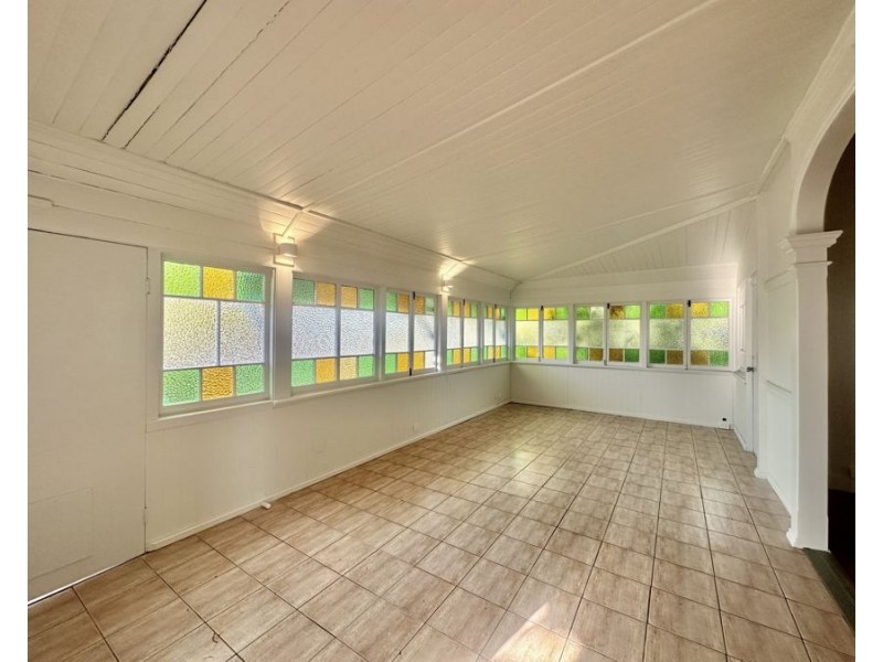 41 The Terrace, North Ipswich QLD 4305