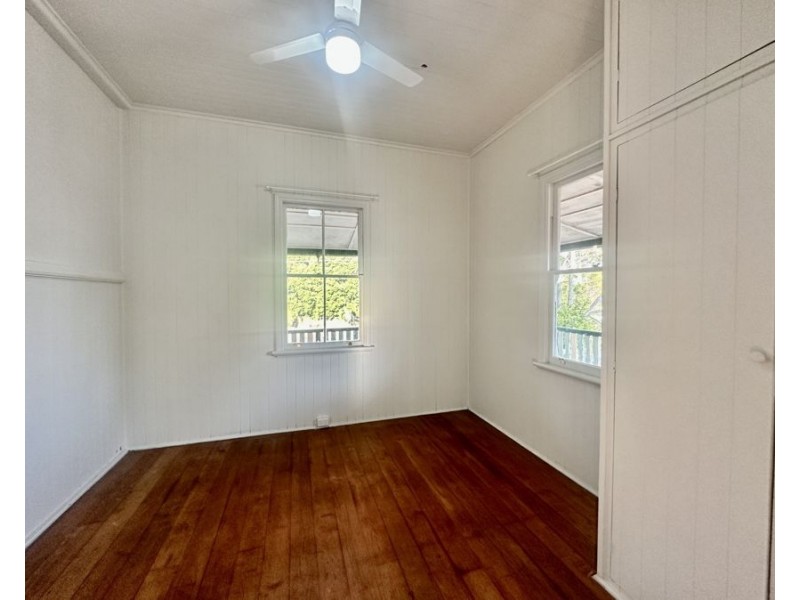 41 The Terrace, North Ipswich QLD 4305