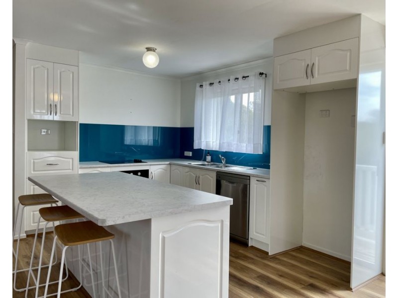 25 Kennedy Drive, Redbank Plains QLD 4301