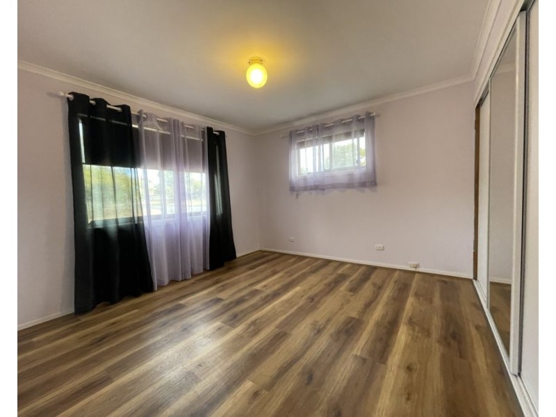 25 Kennedy Drive, Redbank Plains QLD 4301