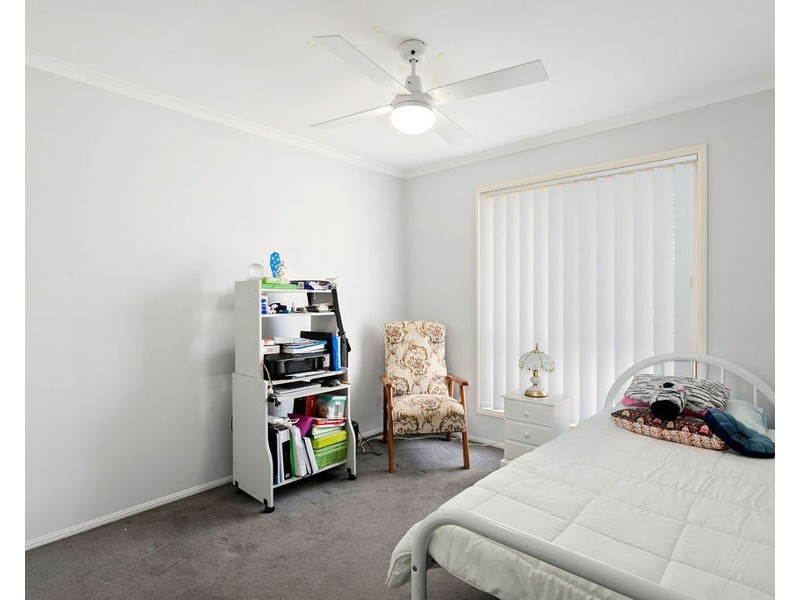 10 Diosma Close, Yamanto QLD 4305