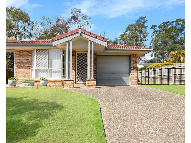10 Diosma Close, Yamanto QLD 4305