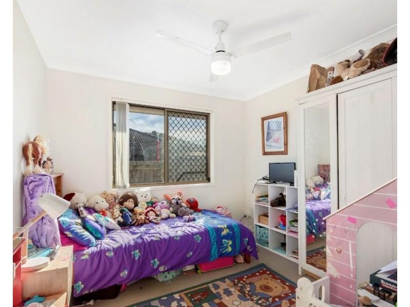 18 Vivian Hancock Drive, North Booval QLD 4304