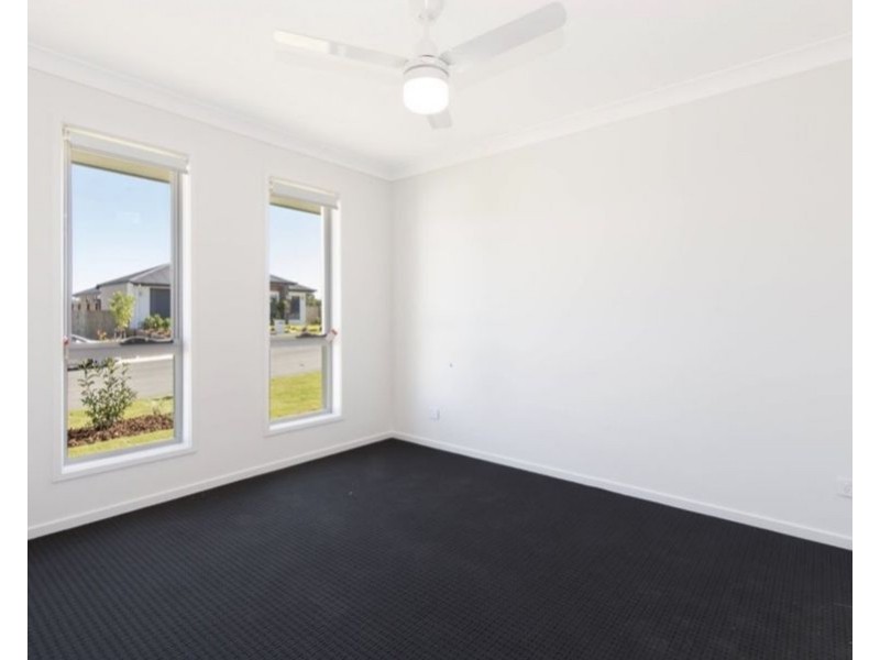 3 Plantation Street, Walloon QLD 4306